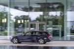 Mercedes-Benz C300 de Exclusive Line Estate 2018 года (WW)